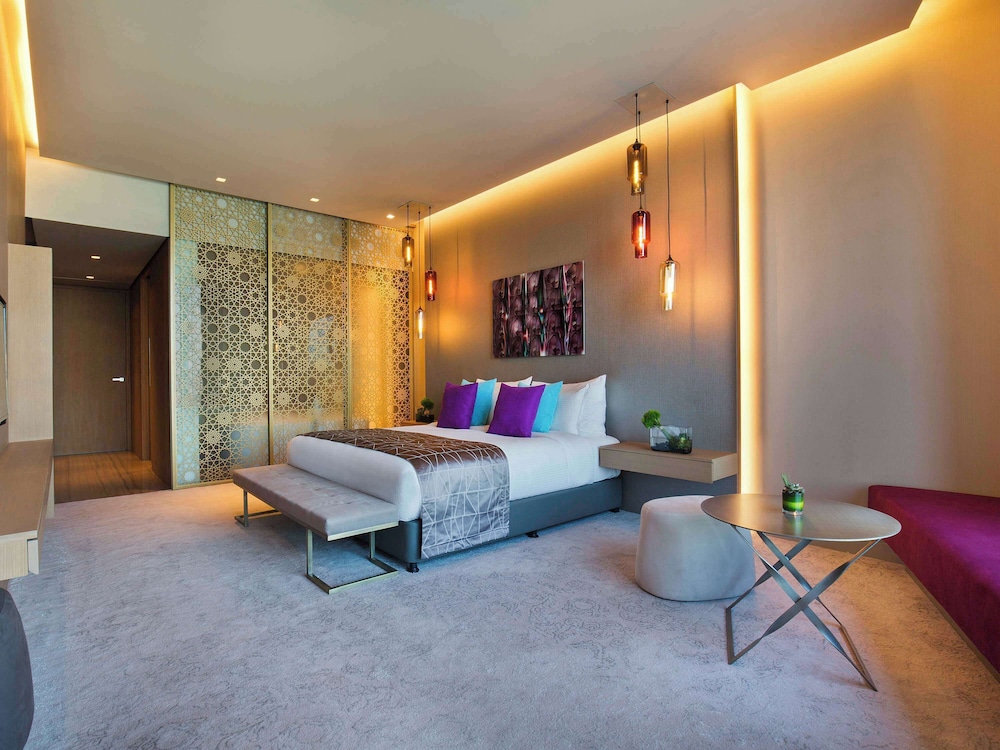 Deluxe Room, 1 King Bed