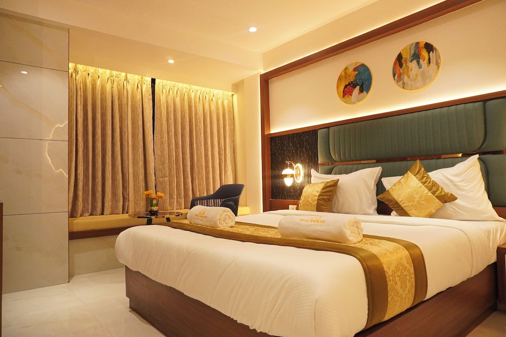 Super Deluxe Room