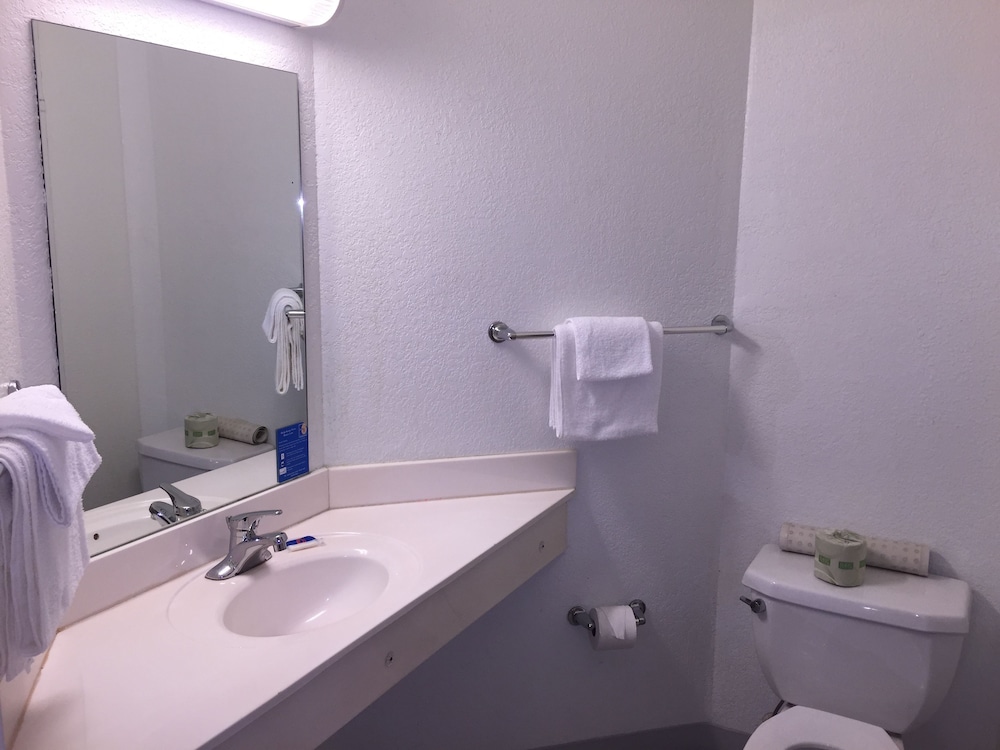 Deluxe Room, 2 Double Beds, Smoking, Refrigerator & Microwave