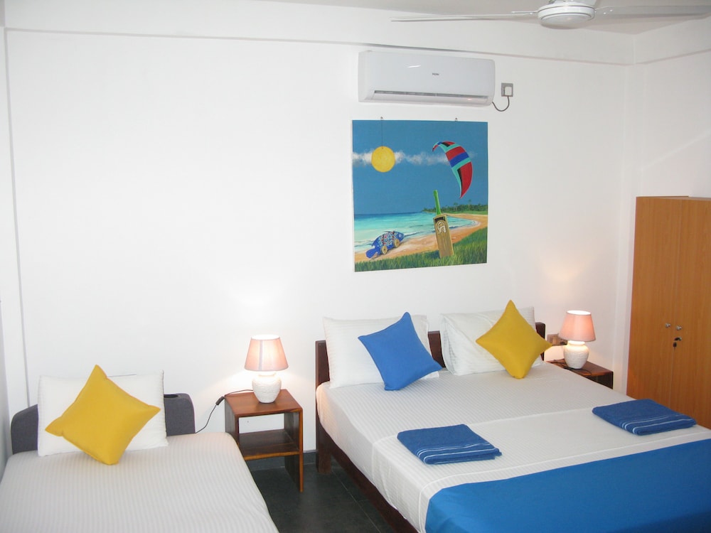 Deluxe Triple Room, 1 King Bed with Sofa bed, Garden View, Ground Floor