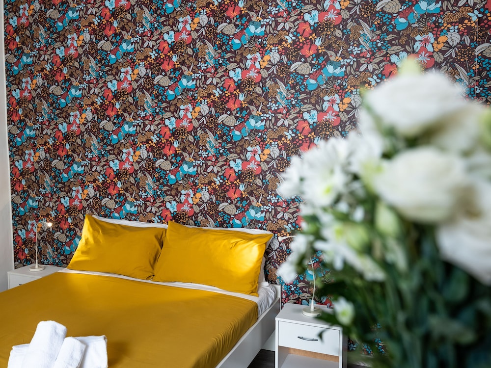 Double Room (2)