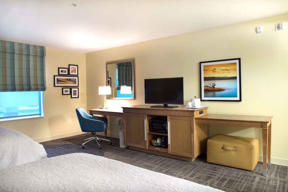 Room, 1 King Bed with Sofa bed, Accessible (Hearing) photo 2