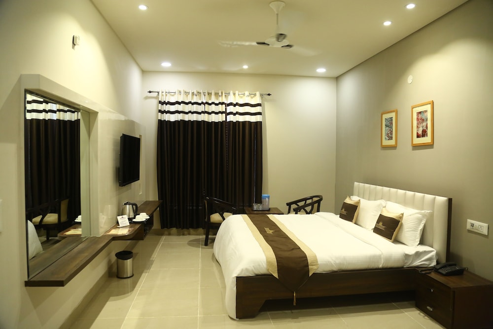 Super Deluxe Room