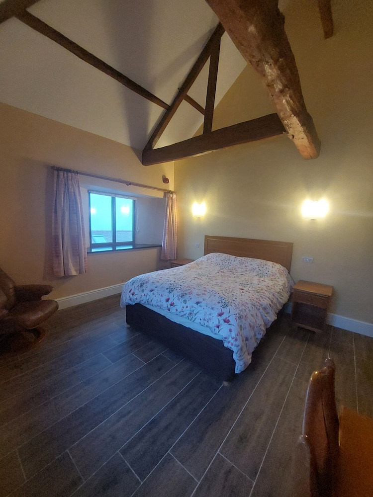 Apartment, Ensuite (Two bedroom) photo 3