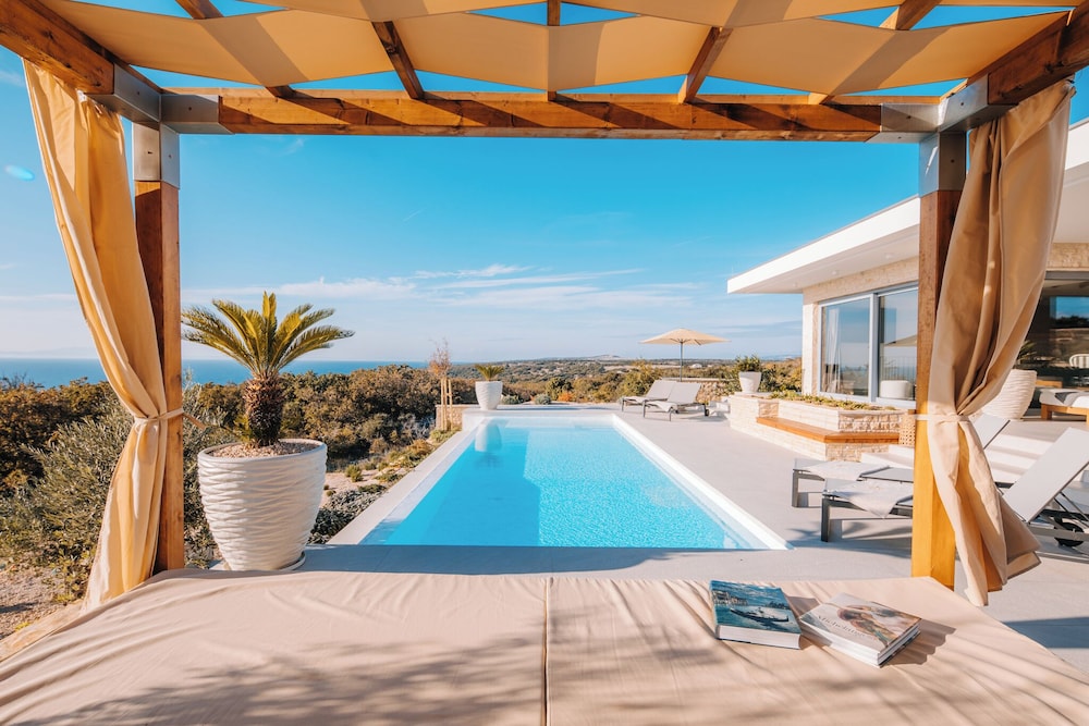 Superior Villa, 4 Bedrooms, Private Pool, Sea View