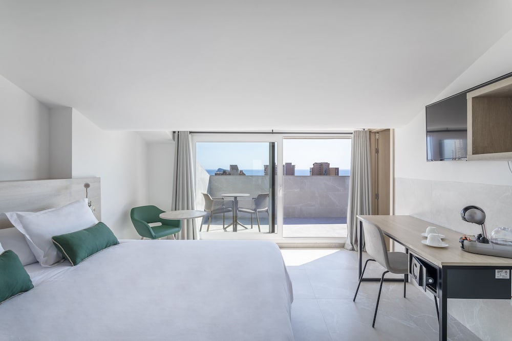 Double Room, Terrace - Photo 1