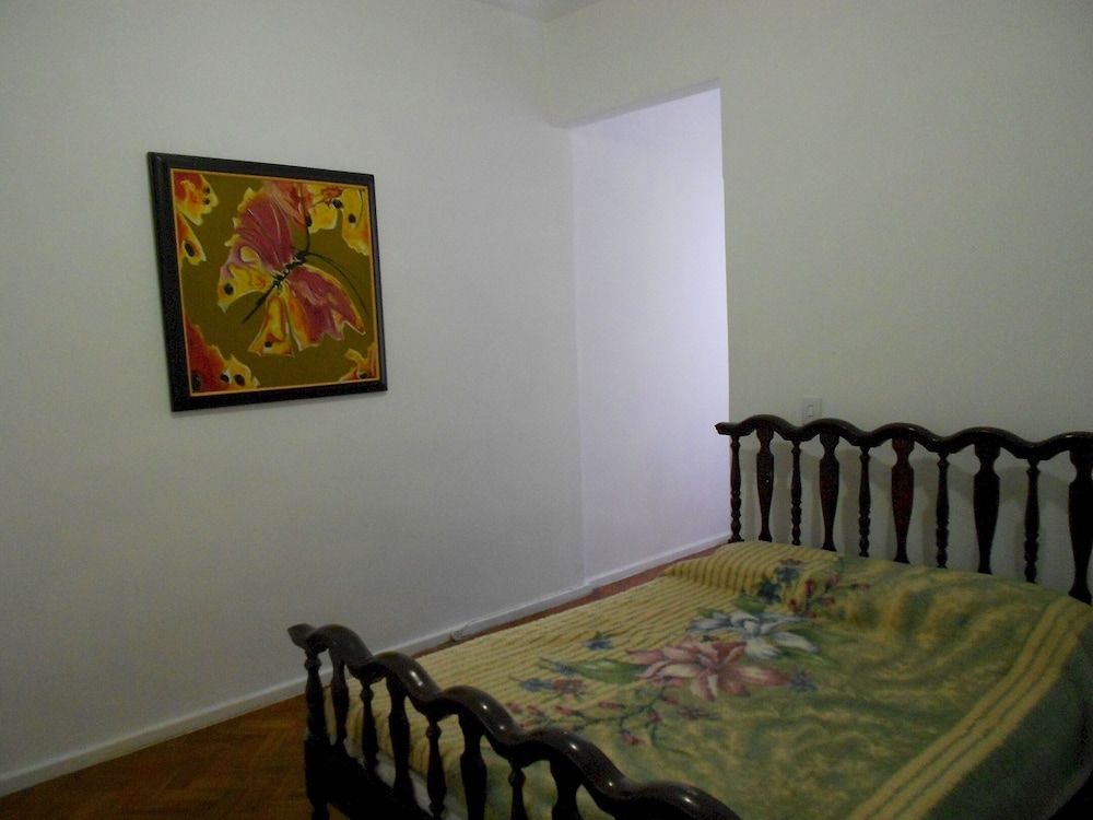 Apartment (2 Bedrooms)