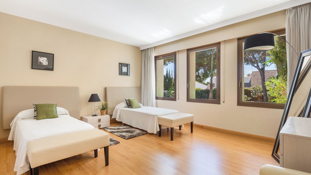Villa, 4 habitaciones, piscina privada