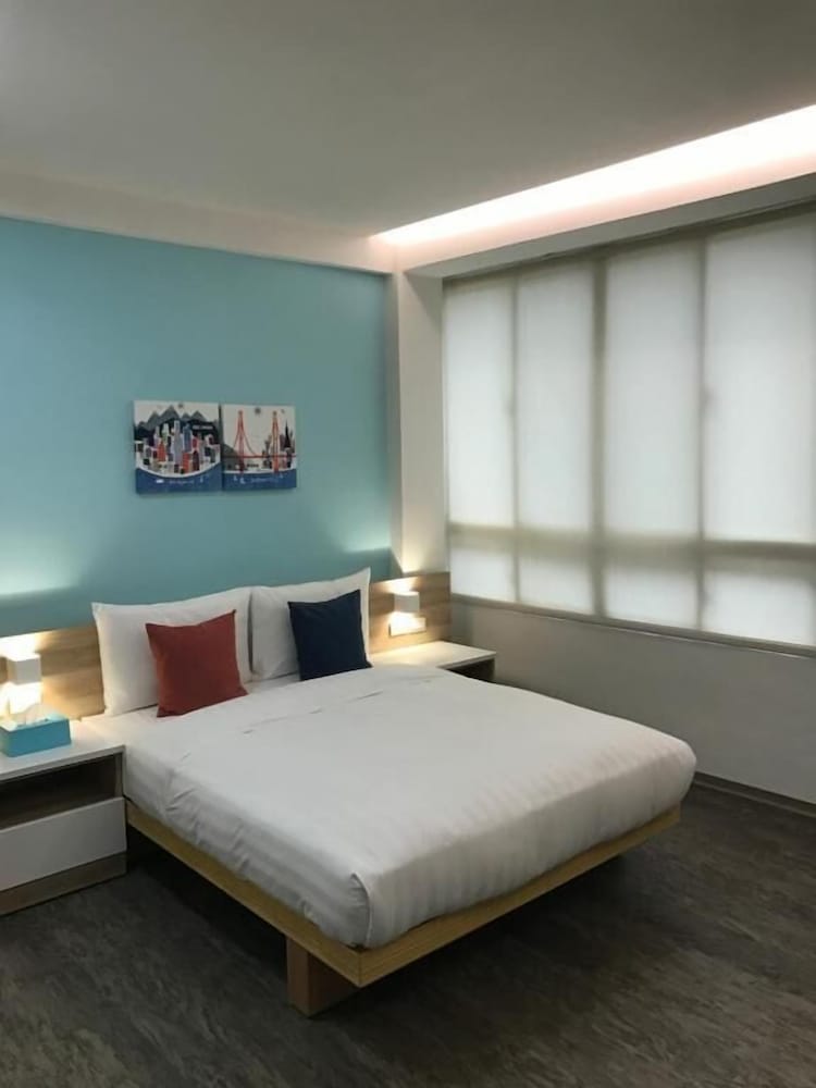 Double Room (Light Blue) photo 2
