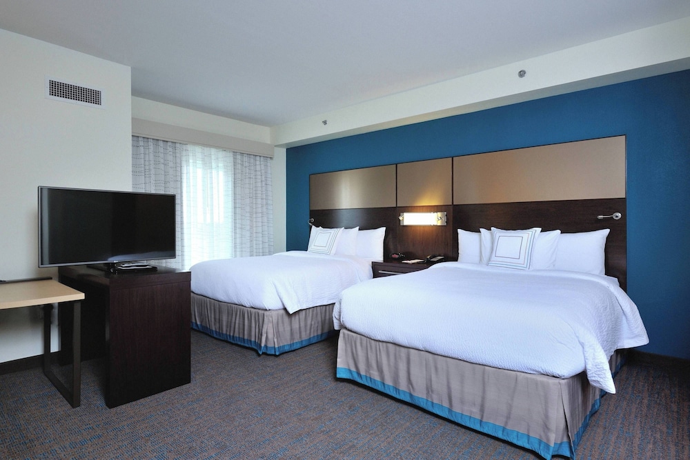 Studio, Multiple Beds (Hearing Accessible)