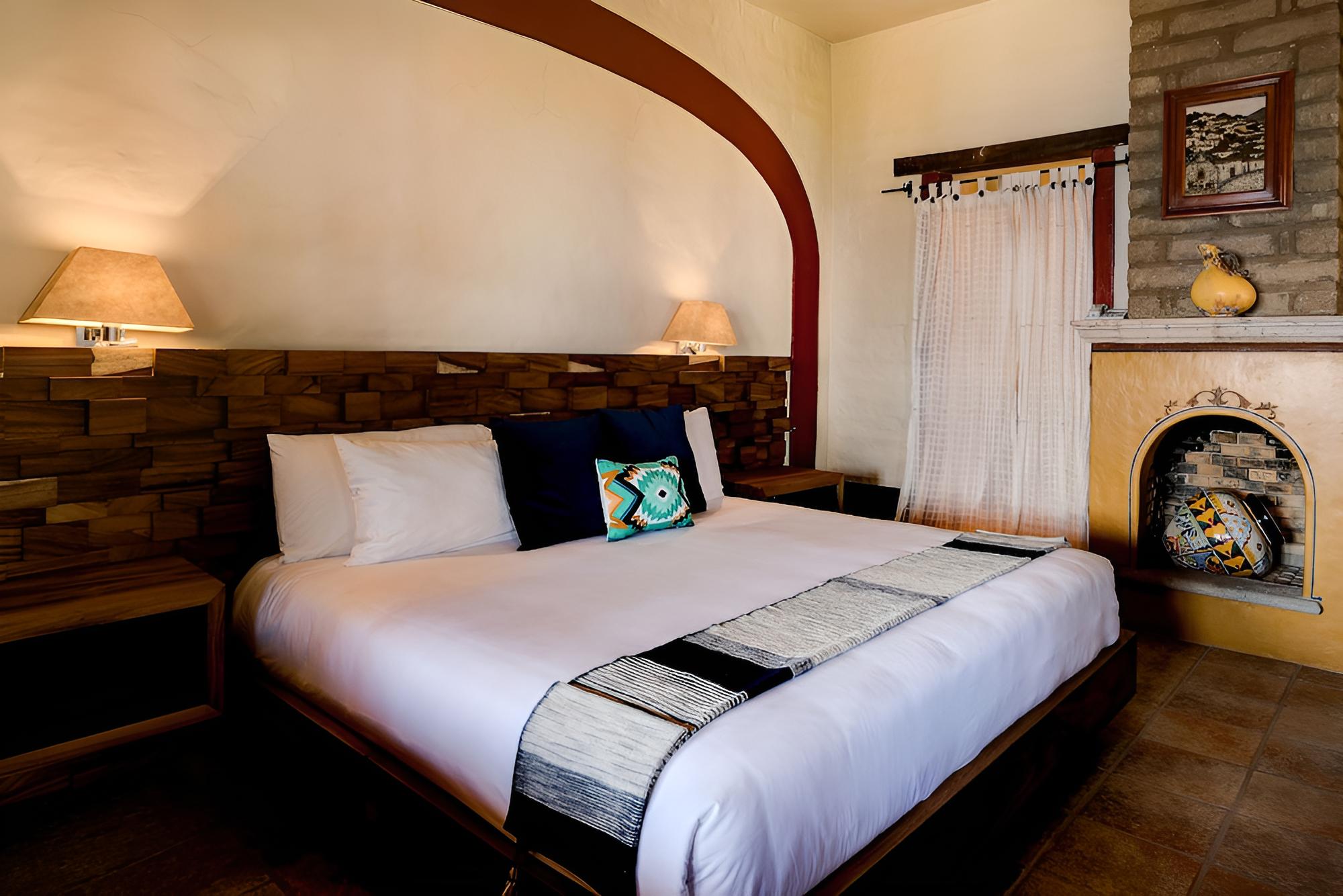Luxury Room, 1 Bedroom, Jetted Tub photo 3