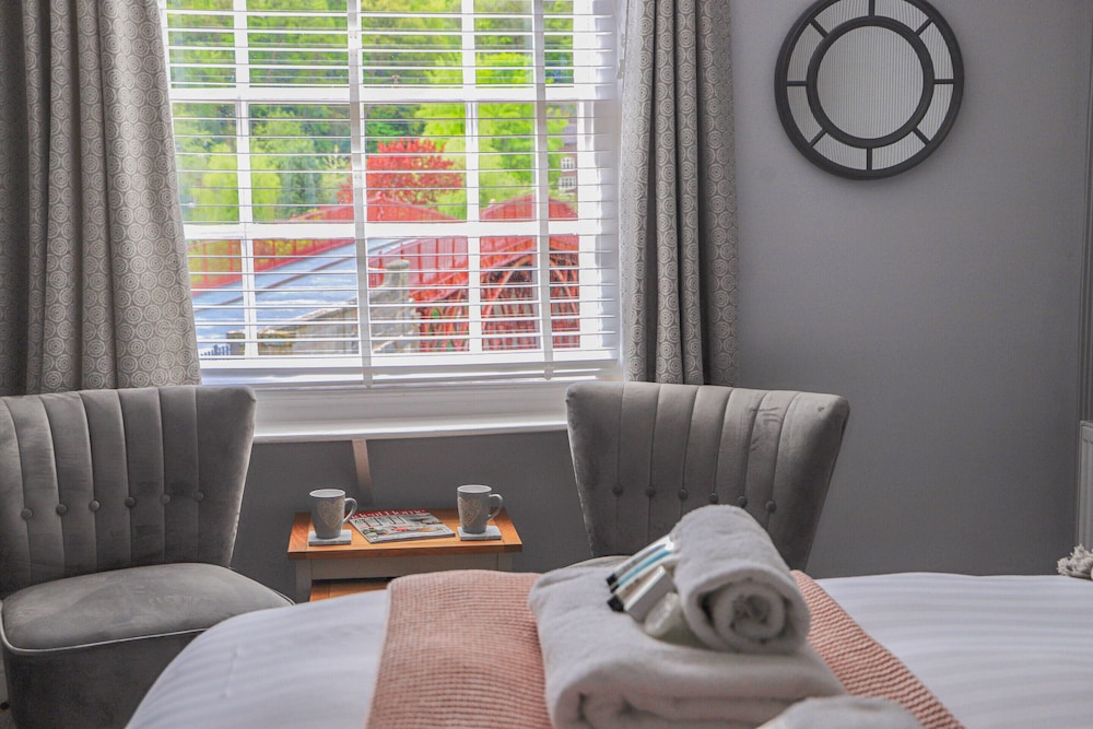 Luxury Double Room, Ensuite (The Ironbridge Room)