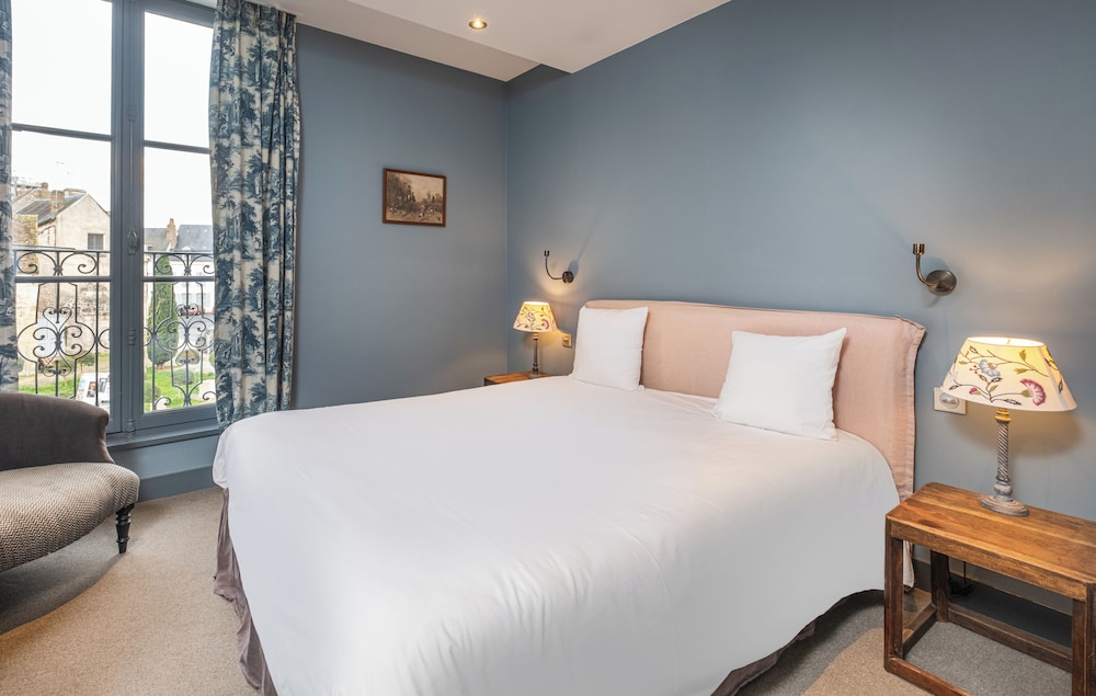 Comfort Room - Photo 2