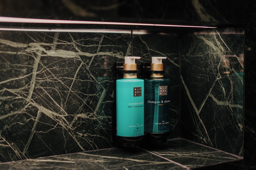 Deluxe Double Room (Partial Acropolis View)