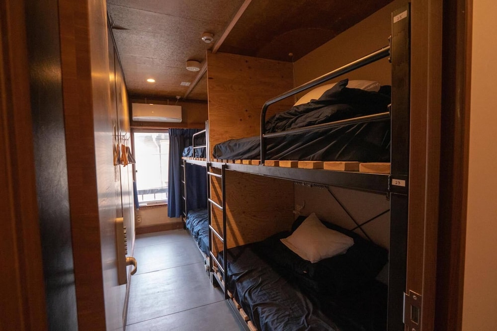 Basic Quadruple Room, Women only Dormitory, Annex Building photo 1