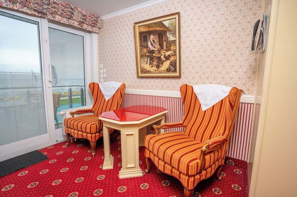 Executive Superior photo 2