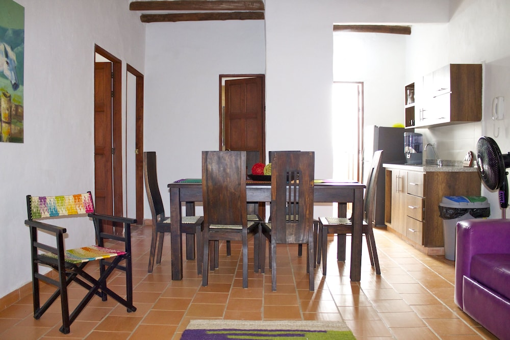 Comfort Apartment, 3 Bedrooms, Balcony (Apto 101) photo 3