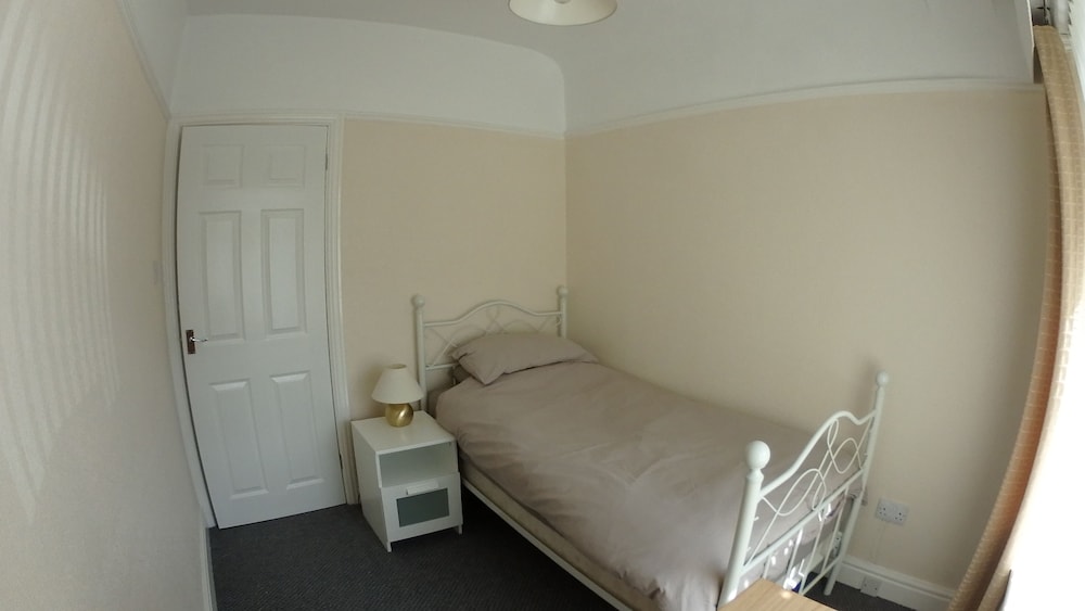 Superior House, 3 Bedrooms