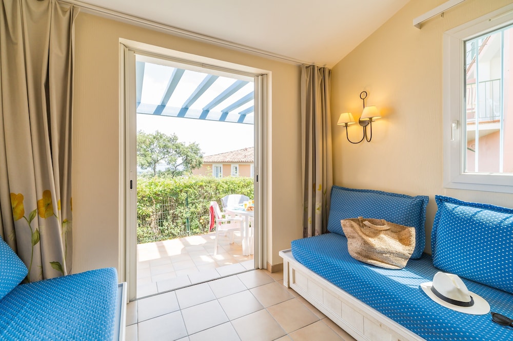 Apartment 4 people - 1 bedroom - Terrace or Balcony photo 1