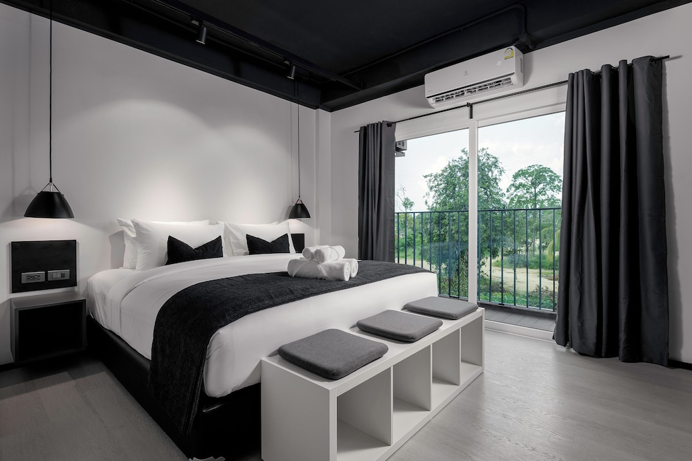Deluxe Double Room, Balcony, Garden View - Photo 1
