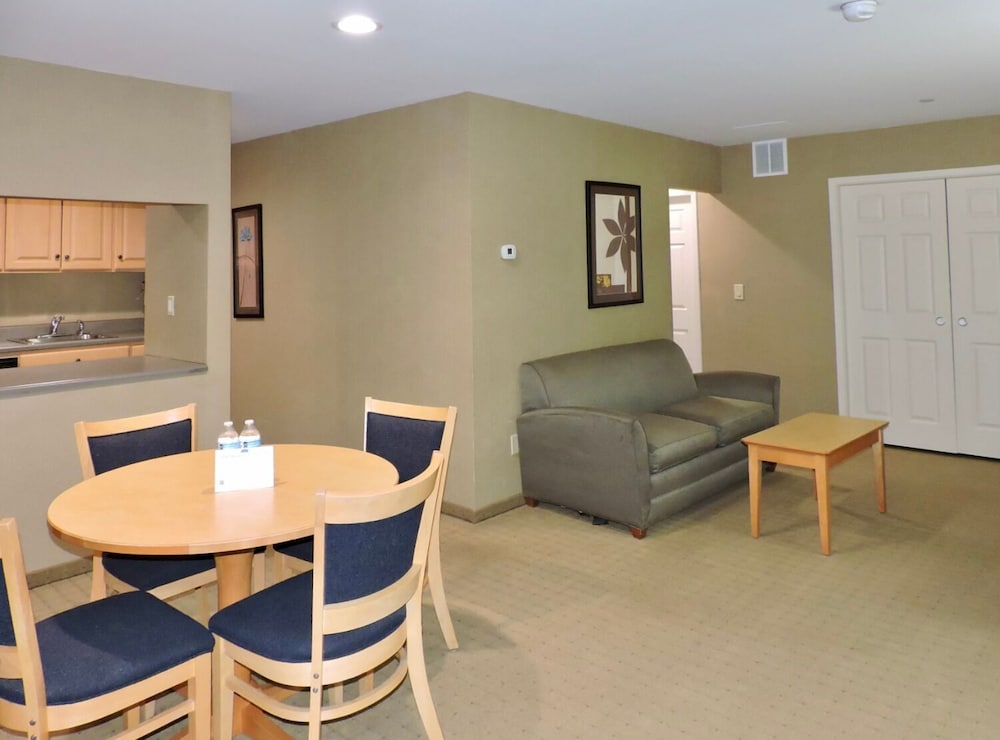 Family Suite, 2 Bedrooms - Photo 4