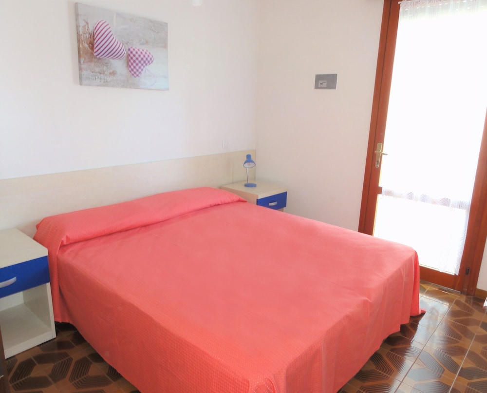 Apartment, 2 Bedrooms (B10058)