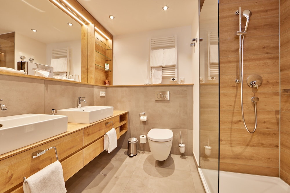 Comfort Double Room, 1 Double Bed, Mountain View photo 2