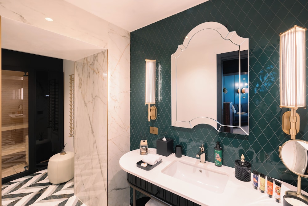 Room (Wellness)