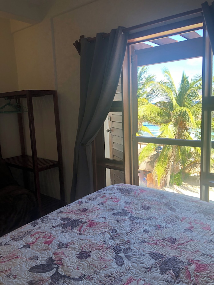 Deluxe Double Room, Ocean View photo 2