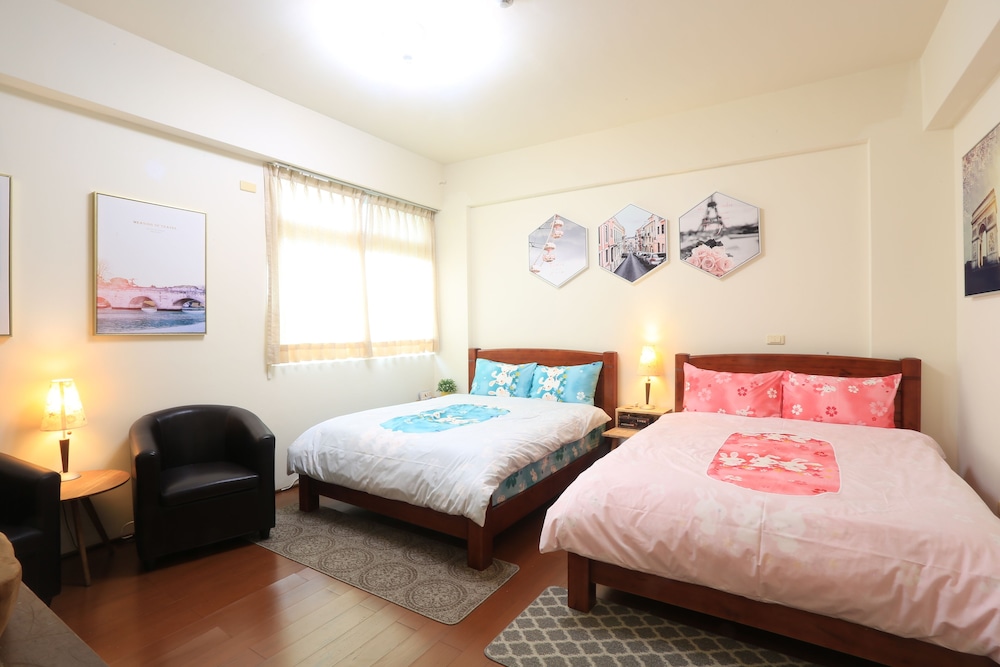 Romantic Quadruple Room photo 1