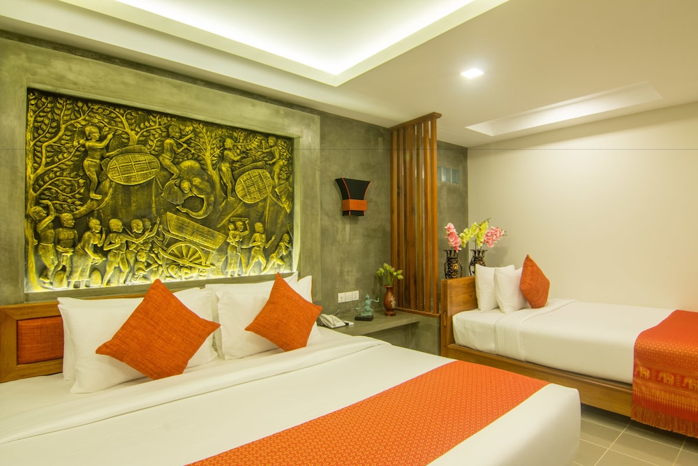 Deluxe Suite, Multiple Beds, Balcony, City View photo 1