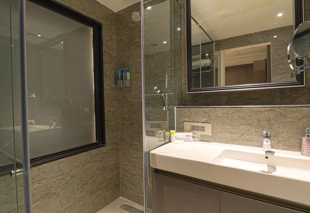 Premium Room - Photo 3