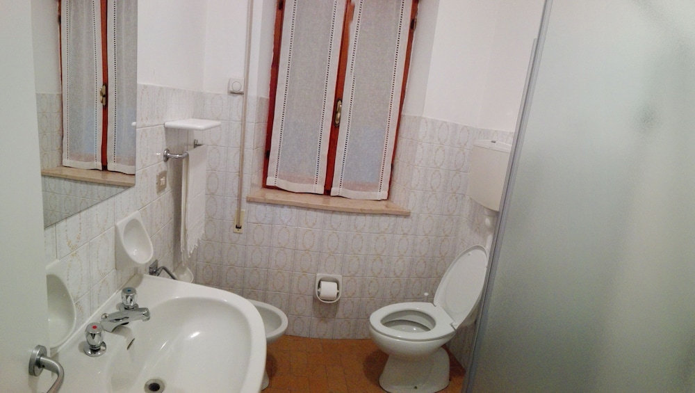 Double Or Twin Room photo 3