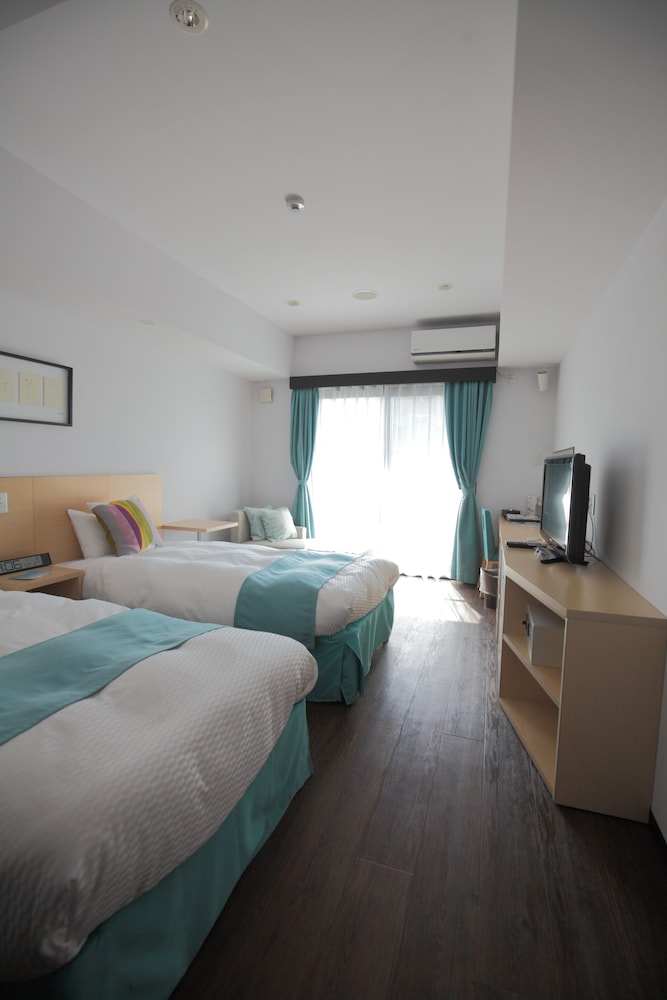 Standard Twin Room photo 2