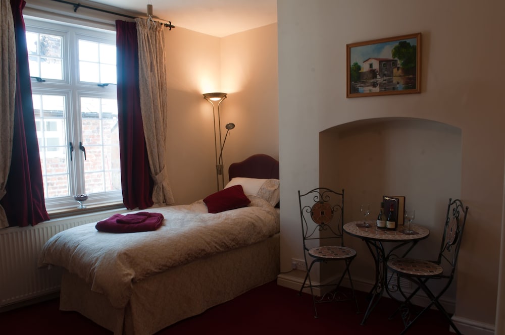 Large Twin Room photo 1