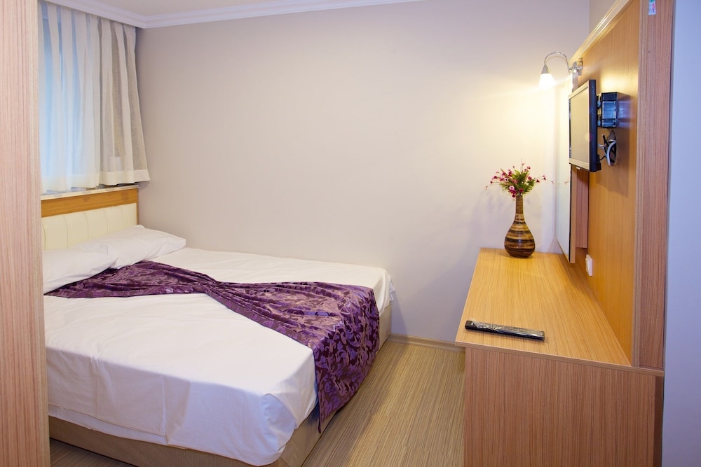 Standard Single Room photo 2