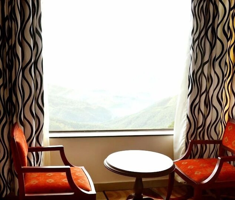 Romantic Suite photo 2