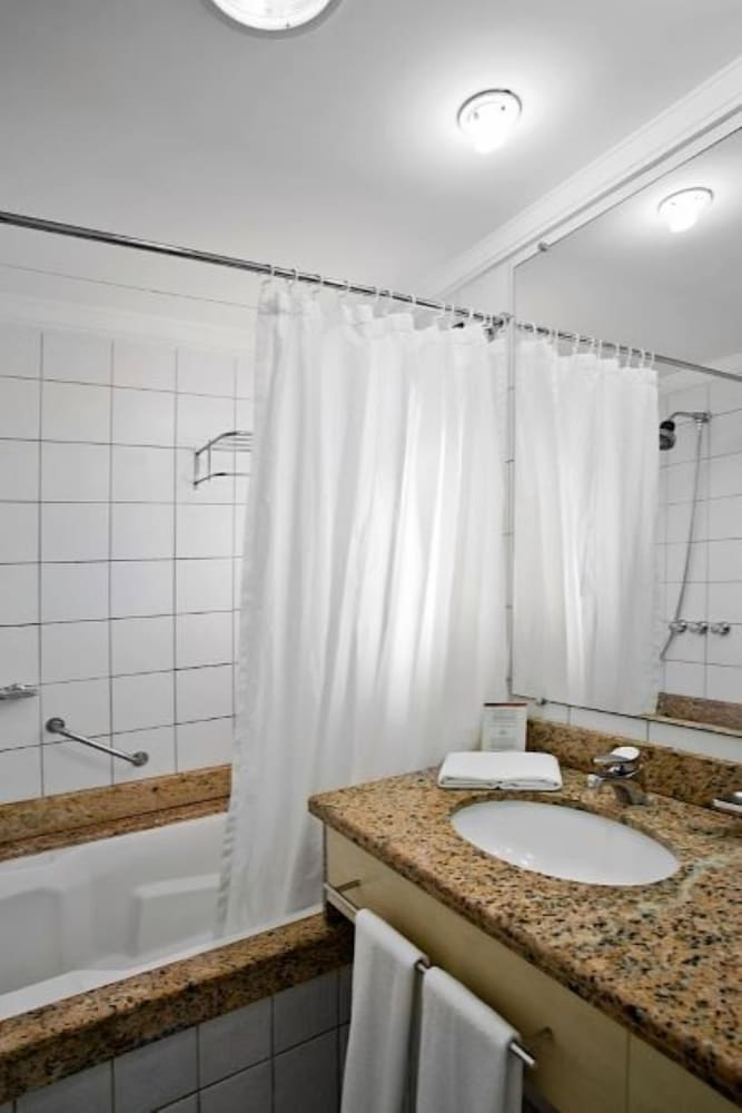 STUDIO LATERAL photo 2