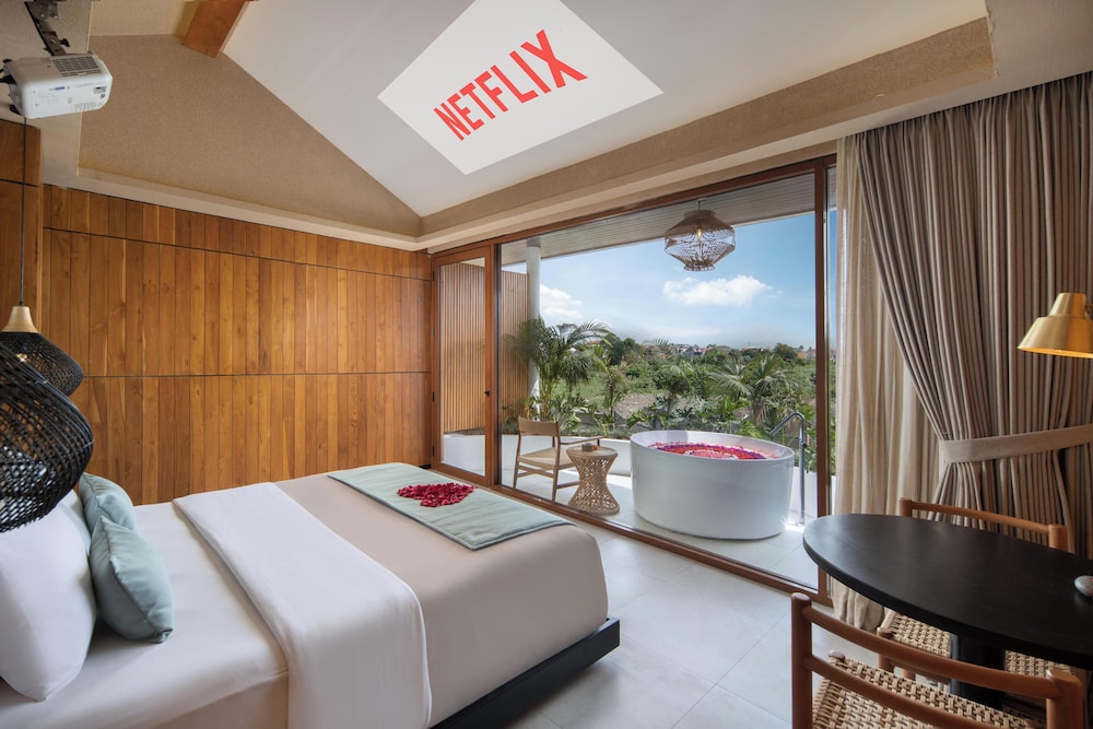 Grand Smart Suite Double with Bathtub - Photo 8