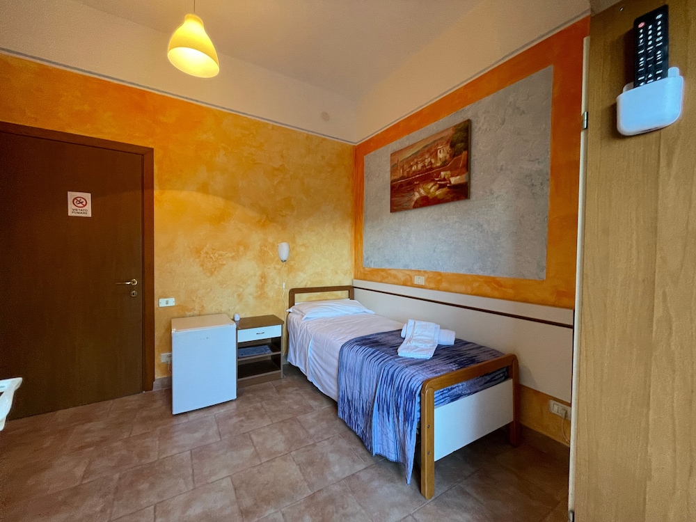 Classic Single Room photo 1