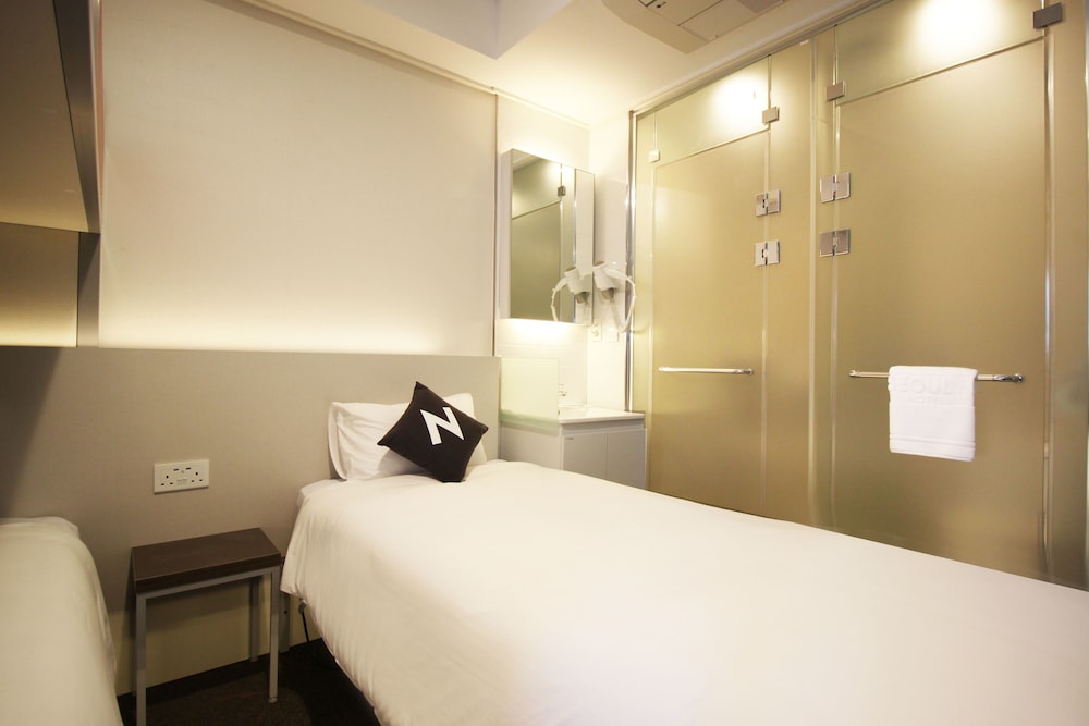 Deluxe Triple Room photo 3