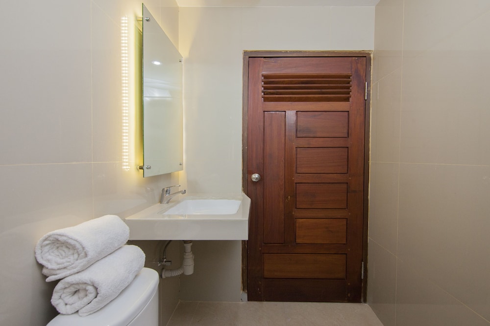Standard Double Room - Photo 2