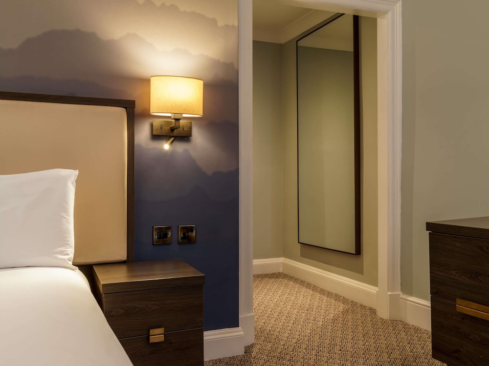 Standard Room, 2 Twin Beds - Photo 9