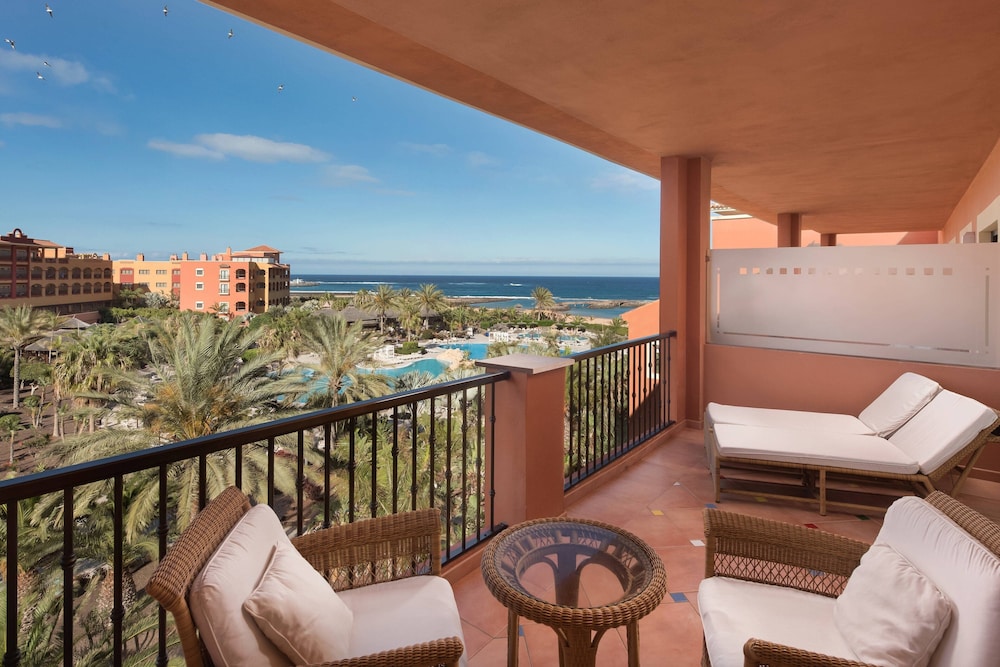 Junior Studio Suite, 2 Twin Beds (Ocean View)