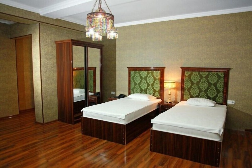 Standard Double Room Single Use photo 2
