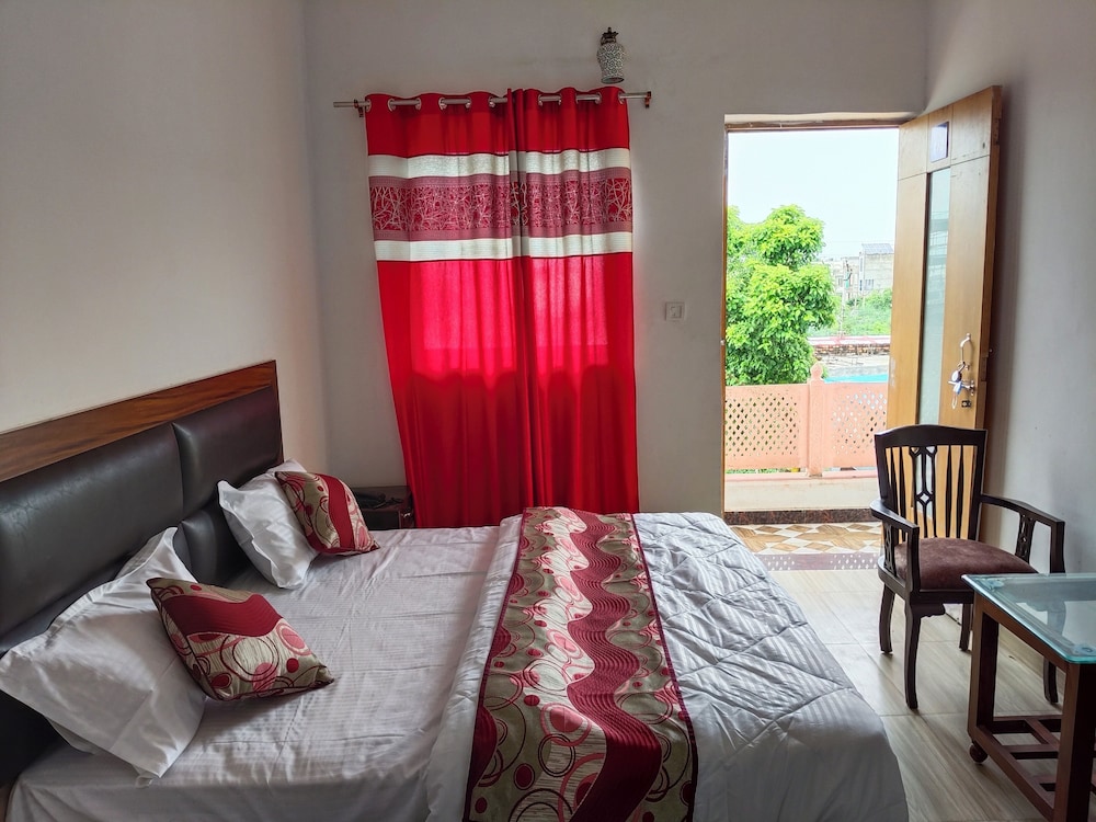 Deluxe Double Room, Garden View photo 3