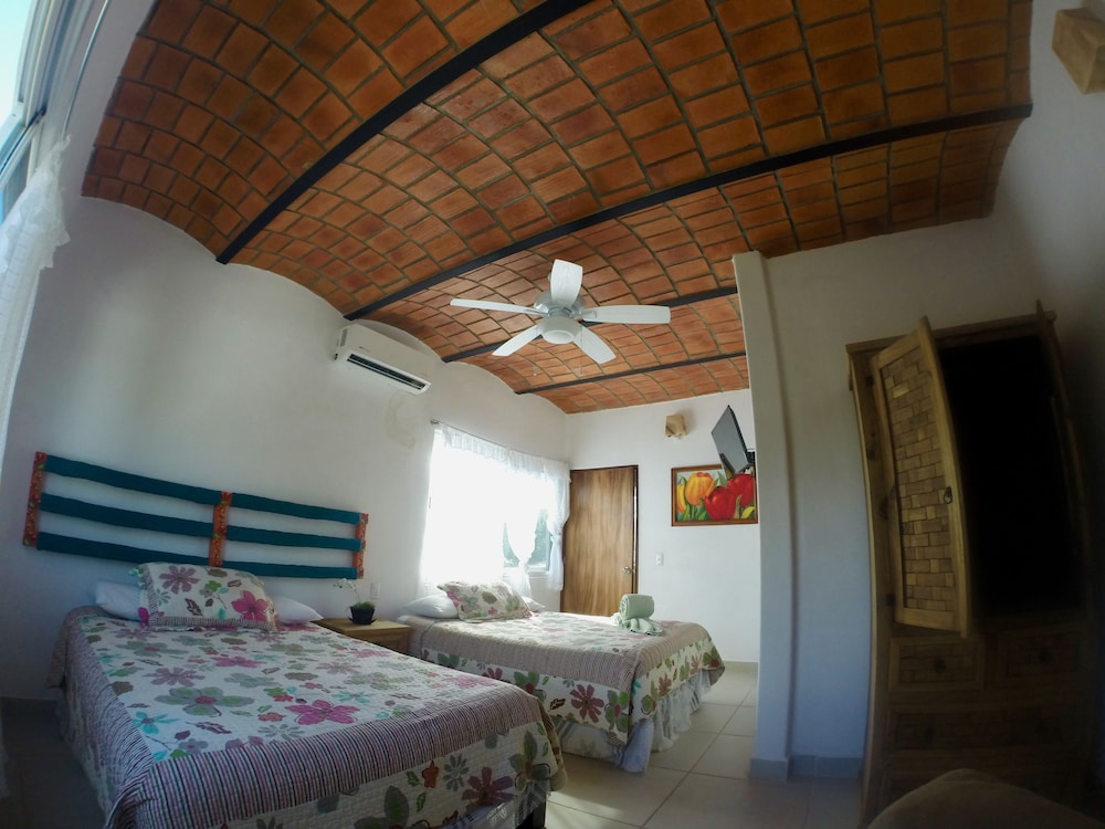 Grand Loft, 2 Bedrooms, Kitchenette photo 2