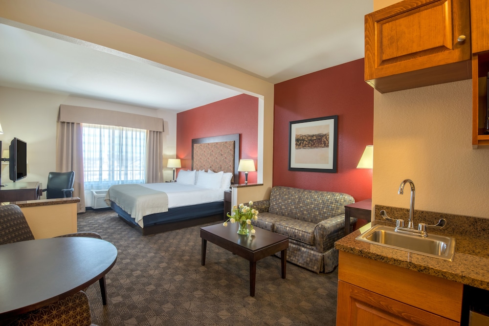 Suite, 1 Bedroom, Accessible (Hearing Accessible)
