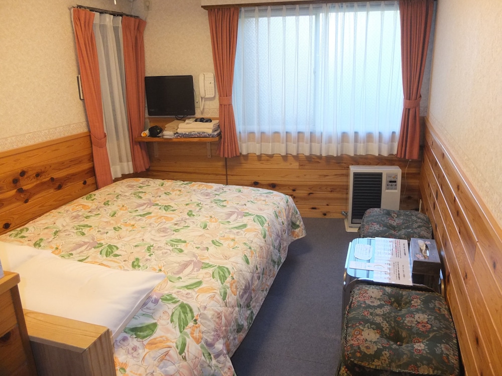 Western Double Room with bathroom photo 2