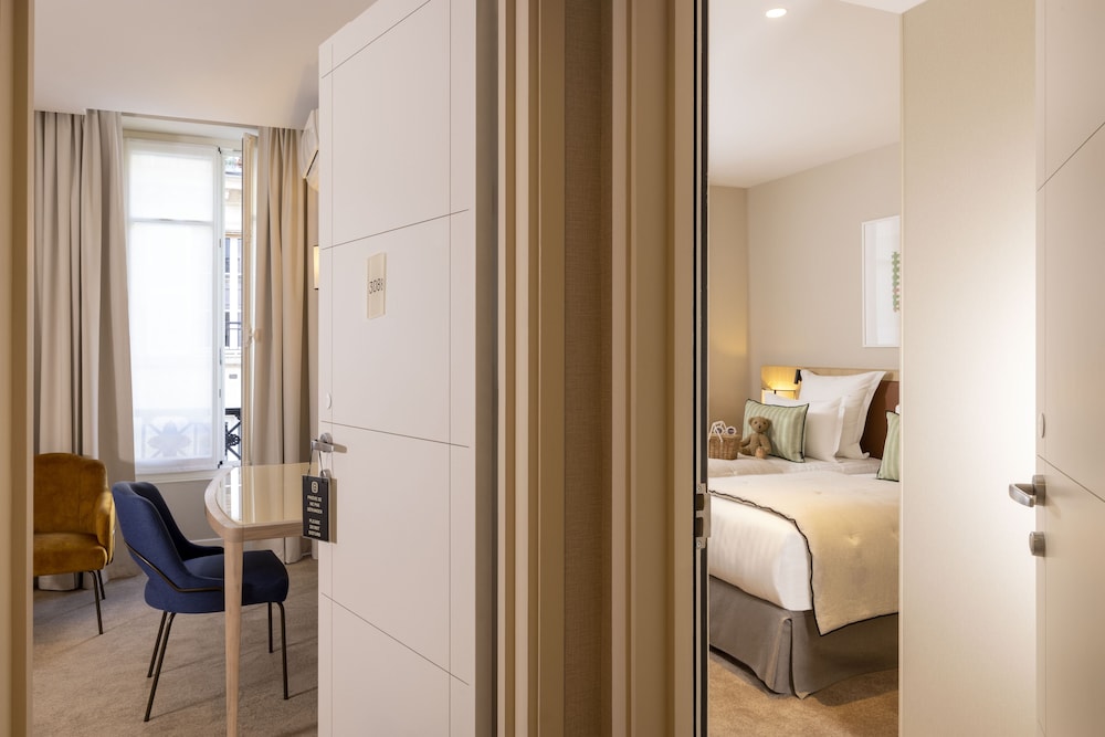 Deluxe Room, 2 Bedrooms, Connecting Rooms (Superior & Deluxe - Twin on request) photo 1